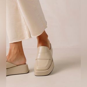 Alohas Loafers - 39
